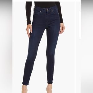 Good American good legs skinny jeans